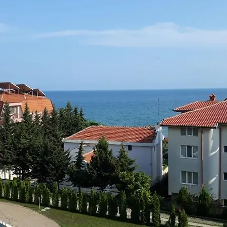 апарт марина бей 2 Apartment